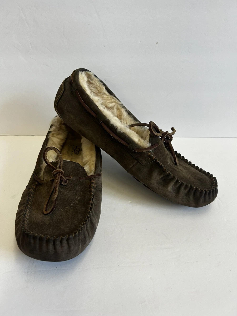 UGG Womens 5612 Dakota Moccasin Slippers Chocolate Brown Size 9M