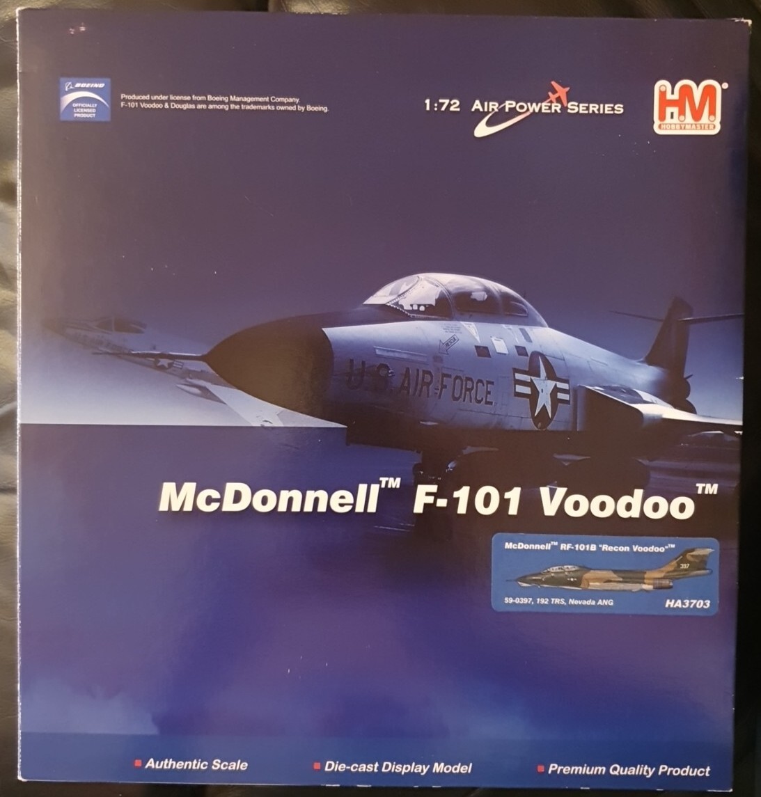 Hobbymaster Aviation McDonnell F-101 Voodoo RF-101B ""Recon Voodoo"" HA3703