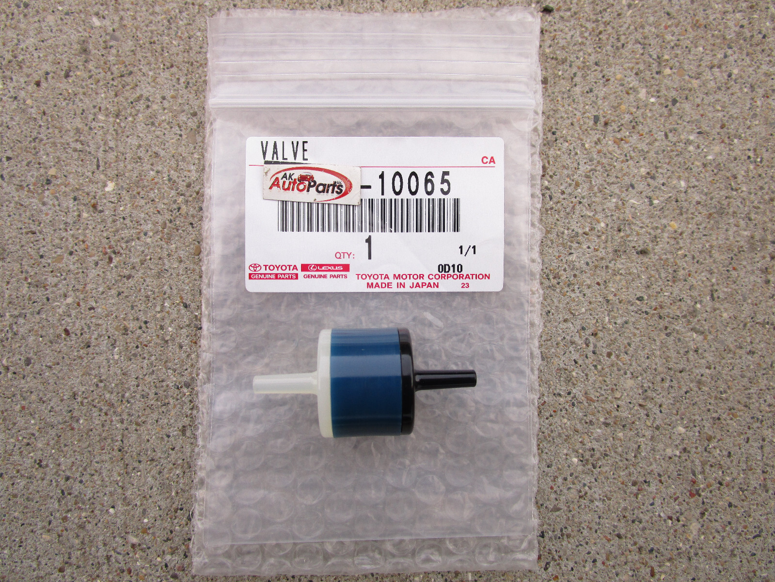 FITS: 12 LEXUS LFA VACUUM CHECK VALVE OEM BRAND NEW