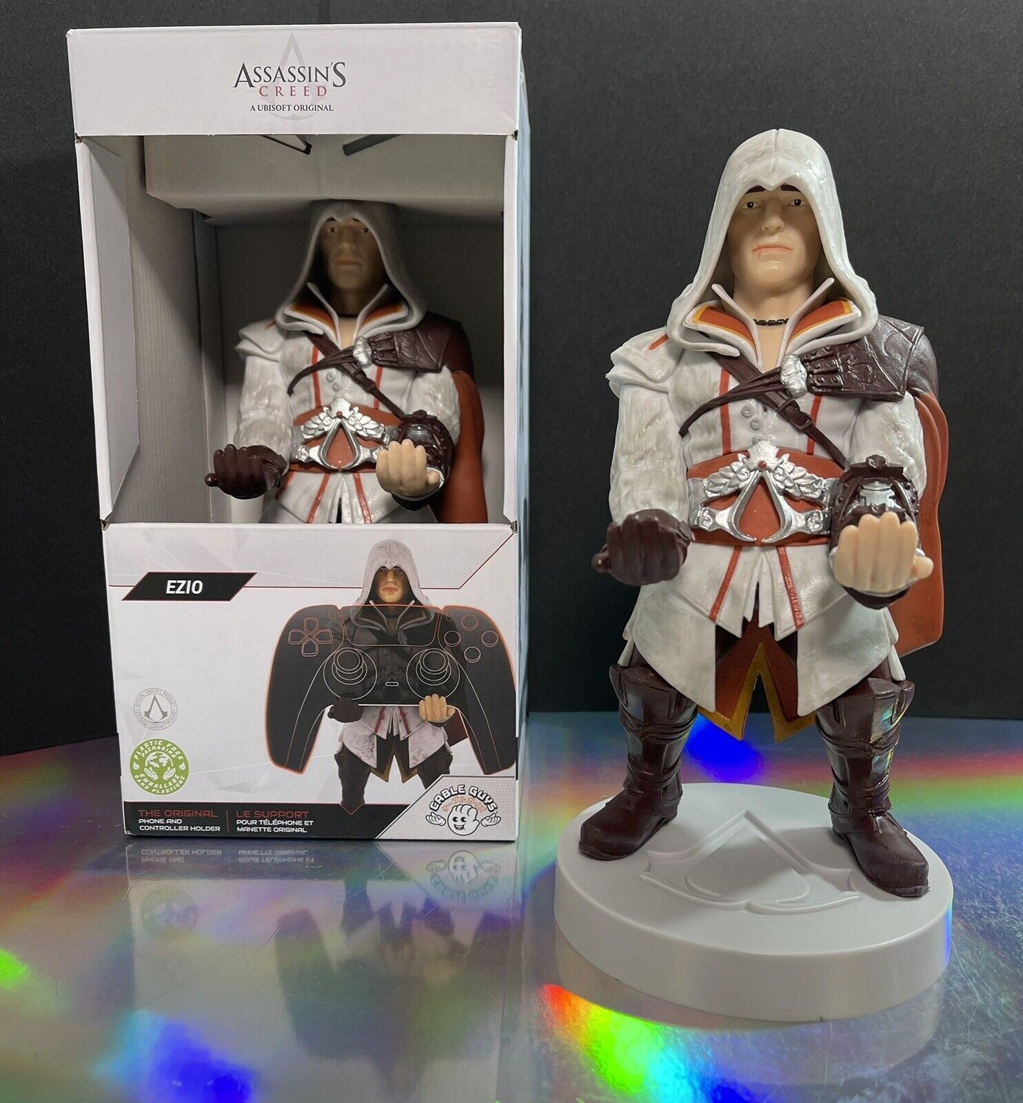 Figurine Assassin's creed Ezio cable guy, Support compatible