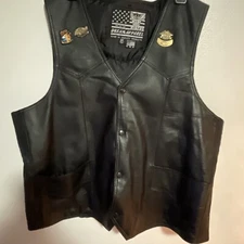 USA Bikers Dream Apparel Leather Vest  52 Harley Owners Group on Back W/ Pins