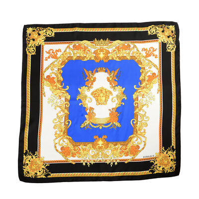Ｖersce　SILK　ロイヤルブルーメドーサ　装飾的なデザイン Versace Royal Blue & Gold Barocco Print 100% Silk Large