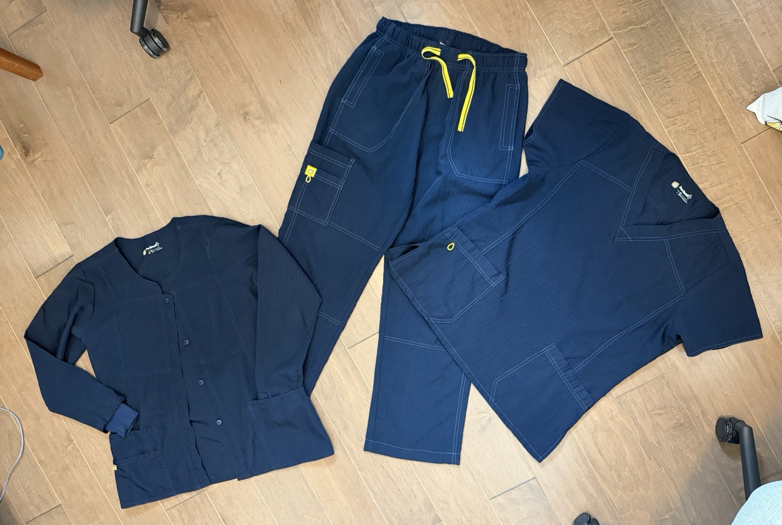 EUC 3 Pc SET Wonder Wink Four-Stretch scrubs women’s M L Navy Pants Jacket Top