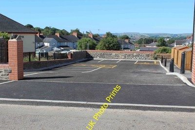 Foto A3 Parkplatz im Hof des ehemaligen Oakdale Hotels Blackwood \/Coed Duon N c2018