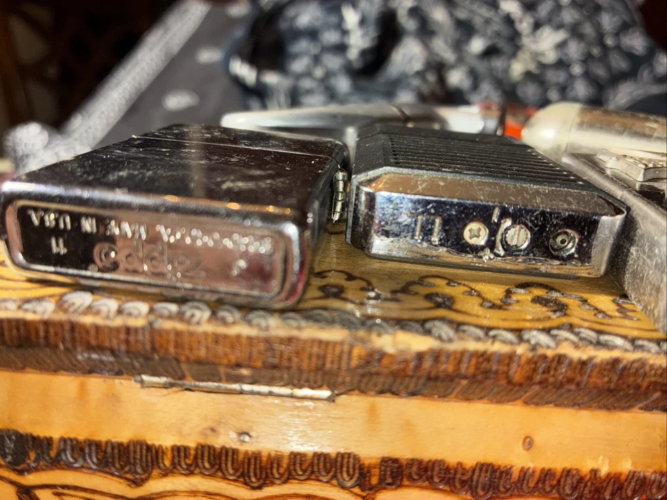 Bolsillo Zippos/dub/WCC/ASG Foto 2 de 4