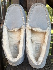 UGG Ansley Women's Size: 7 Slippers Moccasins Shoes Shearling Lined Grey Suede