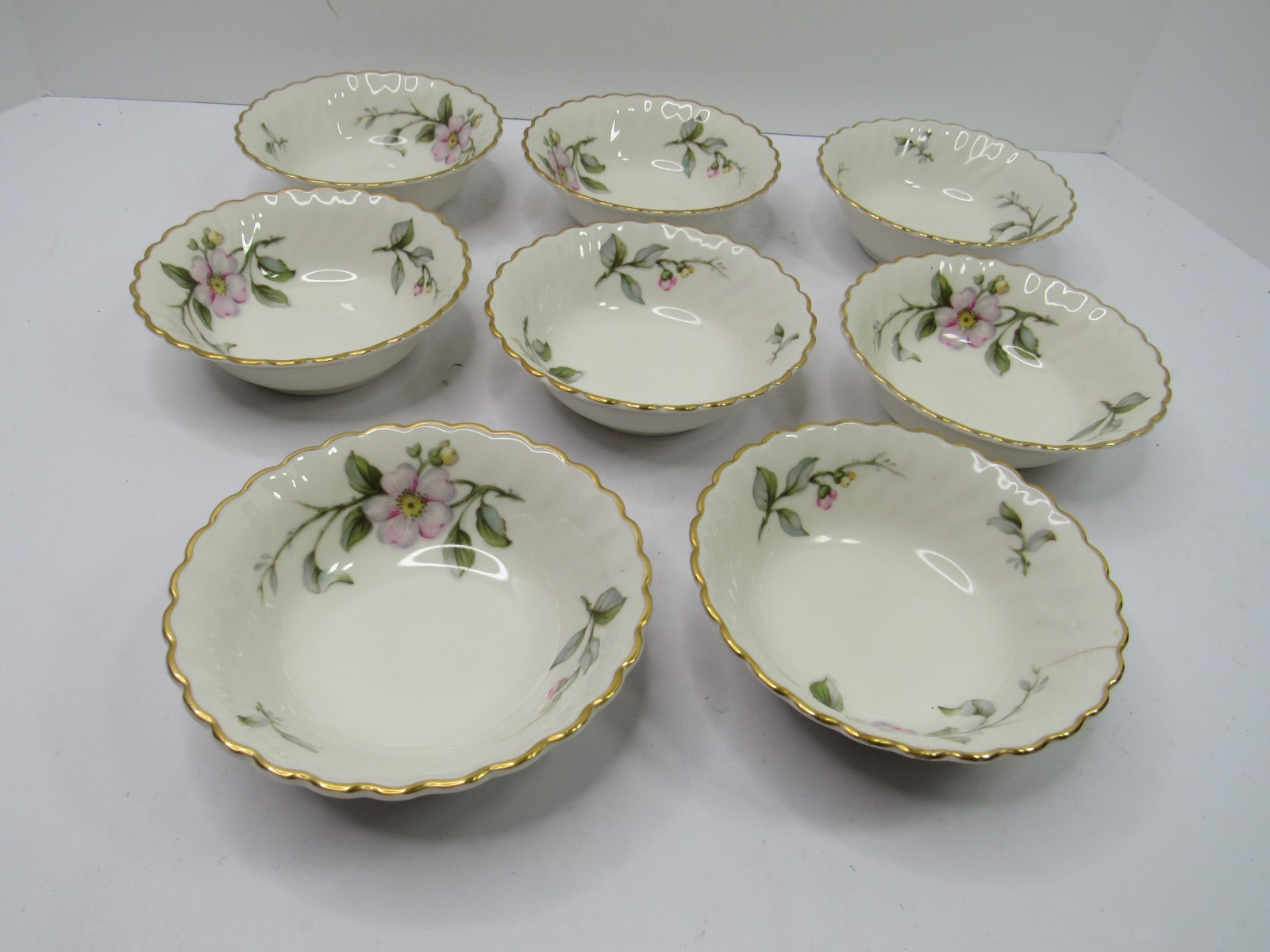 8-Vtg Syracuse China Berry Dessert Bowls Apple Blossom Pattern Gold Trim USA