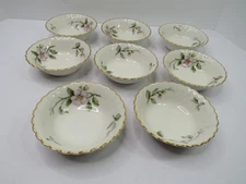 8-Vtg Syracuse China Berry Dessert Bowls Apple Blossom Pattern Gold Trim USA