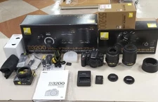 NIKON D3200 Double Zoom Kit with 18-55mm and 55-200mm