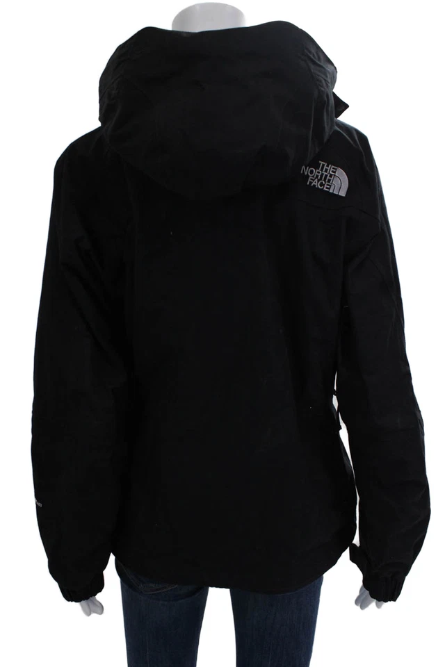 Женская ветровка The North Face с анималистическим принтом черная нейлоновая на кнопках размер S - Изображение 3 из 4