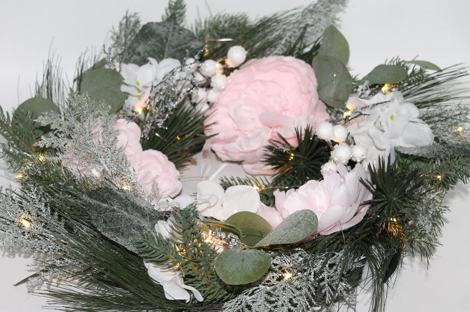 Adventskranz Türkranz Tischkranz mit LED Lichterkette 50 cm Blüten in Altrosa - Bild 1 von 4