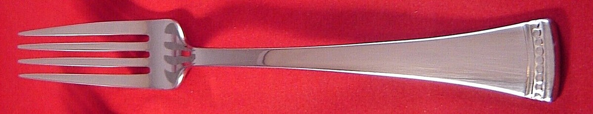 Lenox Kingsland Mirror 20-Piece Flatware Set in Silver