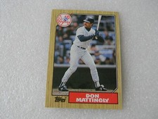 1987 TOPPS  BASEBALL CARD #500 DON MATTINGLY NEW YORK YANKEES EX - FEB194