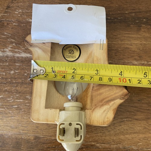 Plug-in Aspen Nachtlicht mit Büffel Design von Natur dreht sich, Made in USA - Bild 7 von 7