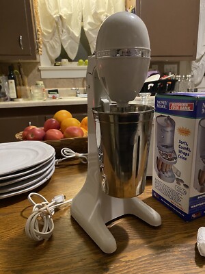 Vintage Hamilton Beach Drink Maker Model 727 Milkshake Mixer