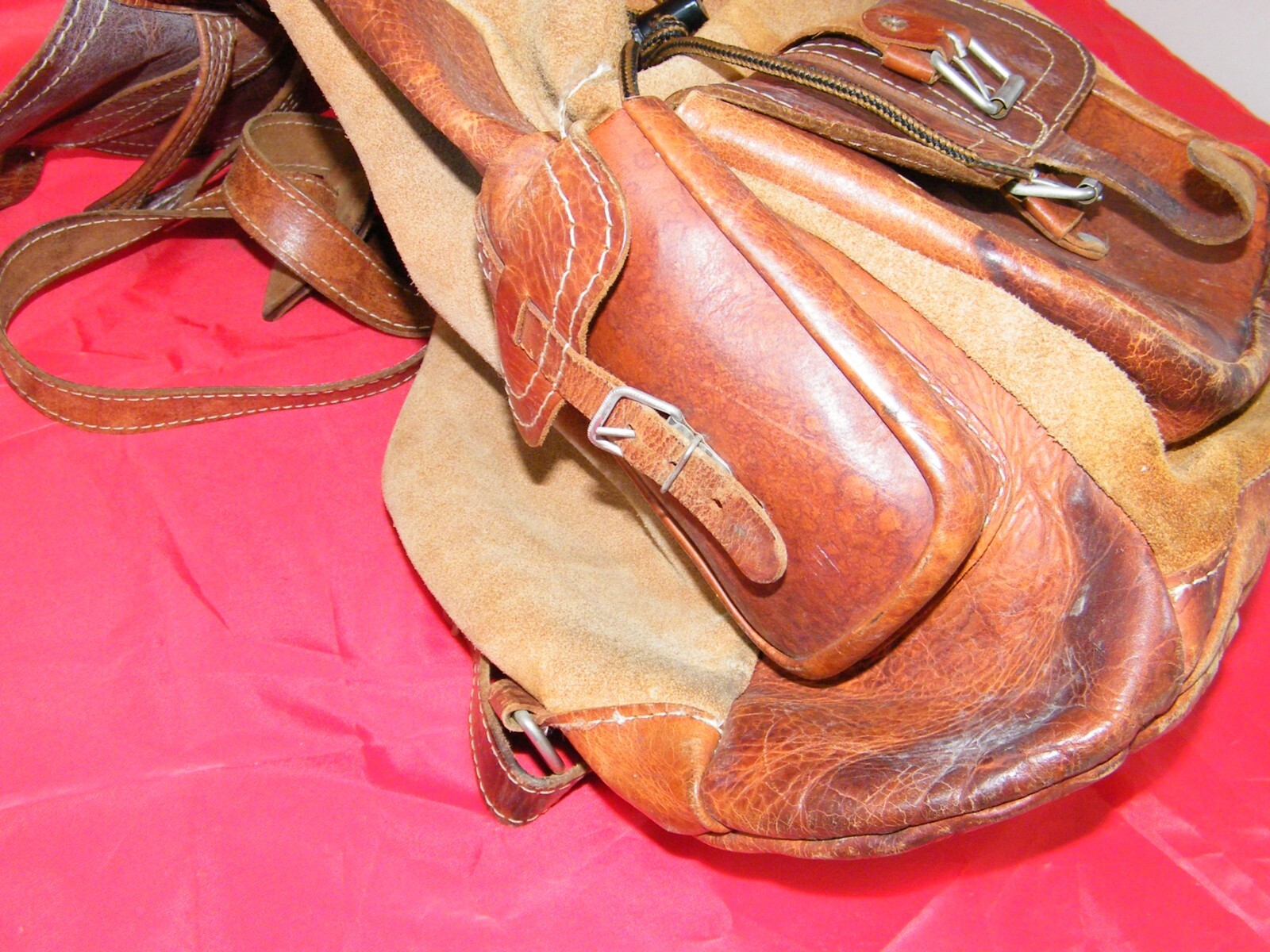 LEATHER / SUEDE BACKPACK WITH STRING CLOSURE / BU… - image 11