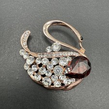 Swan Purple Rhinestone Brooch Pin J99