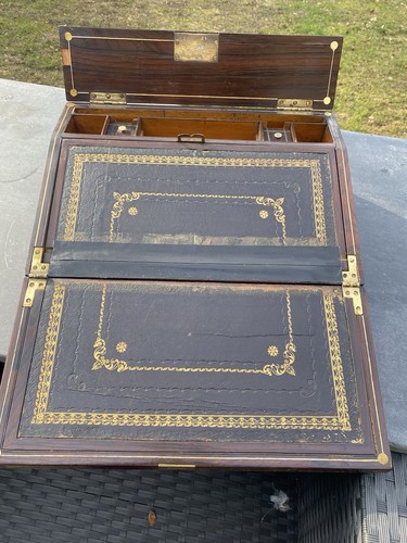 Handsome Antique Writing Slope With Rosewood Veneers - Picture 3 of 24