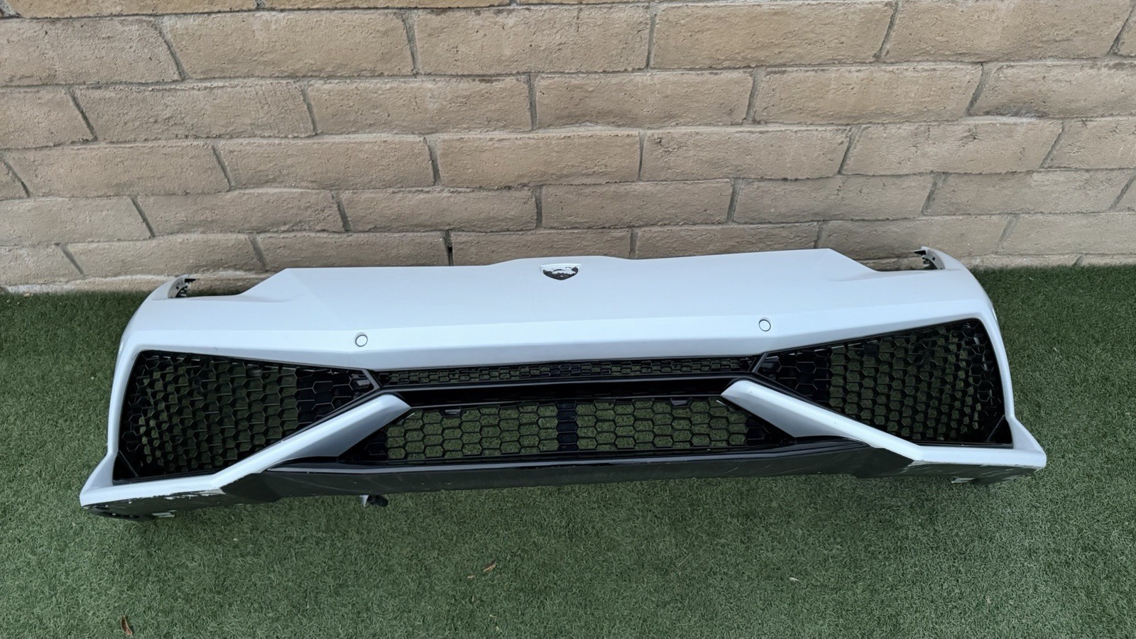Lamborghini Huracan LP610-4 Front Bumper Cover Skin Assembly OEM
