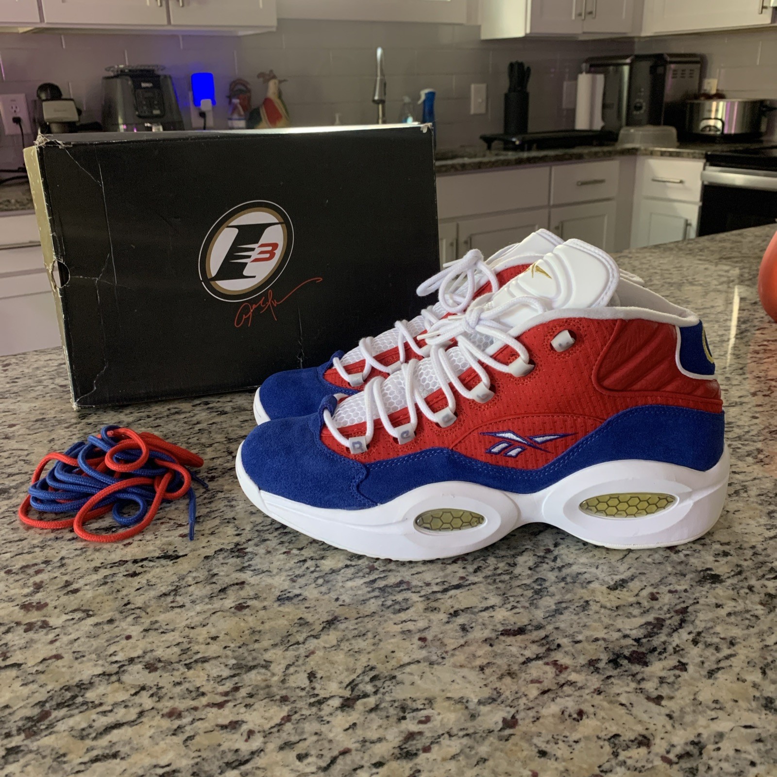 Reebok Question Mid Banner Limited Edition Allen Iverson 1379 of 1996 - Size 12