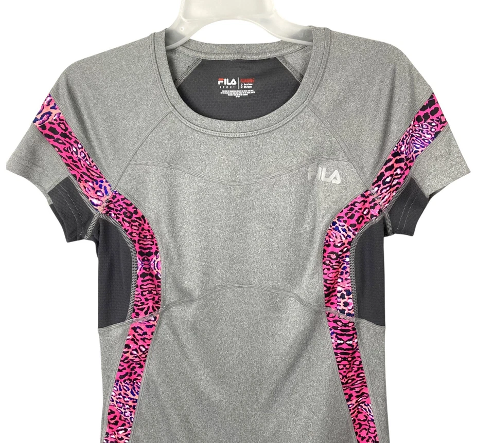 Top FILA SPORT RUNNING Performance S/S Gris Rosa Borde Leopardo Para Mujer S Poliéster Foto 2 de 4