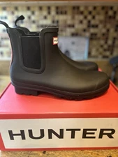 Hunter Boots Mens Size 11 Chelsea With Back Strap