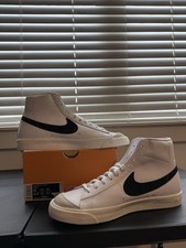 Nike Blazer Mid 77 Mens High Top Sneakers Whi...