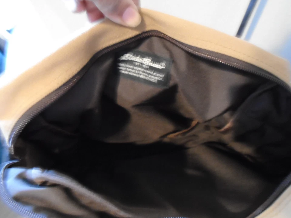 BOLSA DE VIAJE DE VIAJE EDDIE BAUER MARRÓN Y TOSTADA Foto 4 de 4