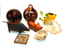 Lot 8 Vintage Pig Figurines Glass Ceramic Wood Metal Pottery LOOK