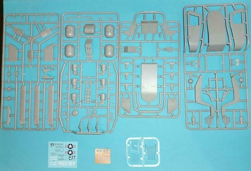 AMP 48-015 McDonnell Model 120 Flying Crane scale plastic model kit 1/48 - Picture 8 of 12
