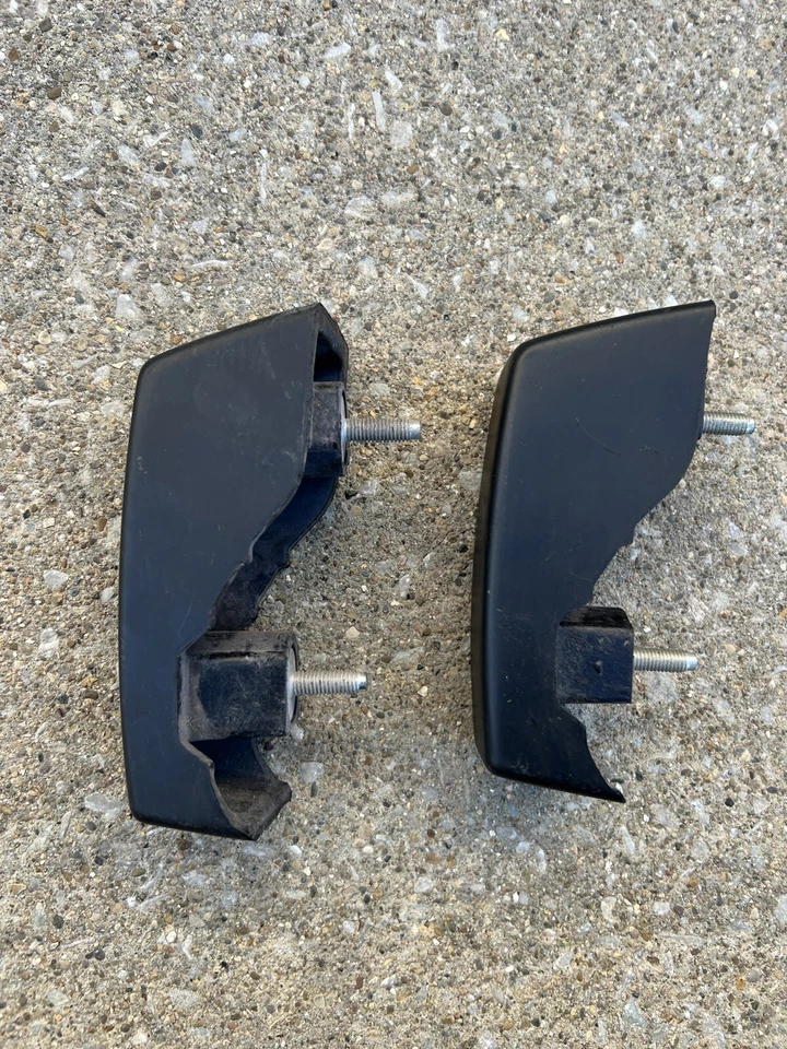 OEM 1982 83 84 PONTIAC 6000 LE GM Delantero Derecha/Diestro Parachoques Protectores Rat Rod Accesorios Foto 2 de 4