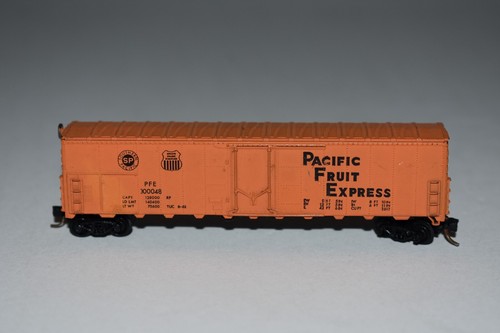Refrigerador de una sola puerta Con-Cor Pacific Fruit Express 50' escala N 000048 C40710 | Zustand: New