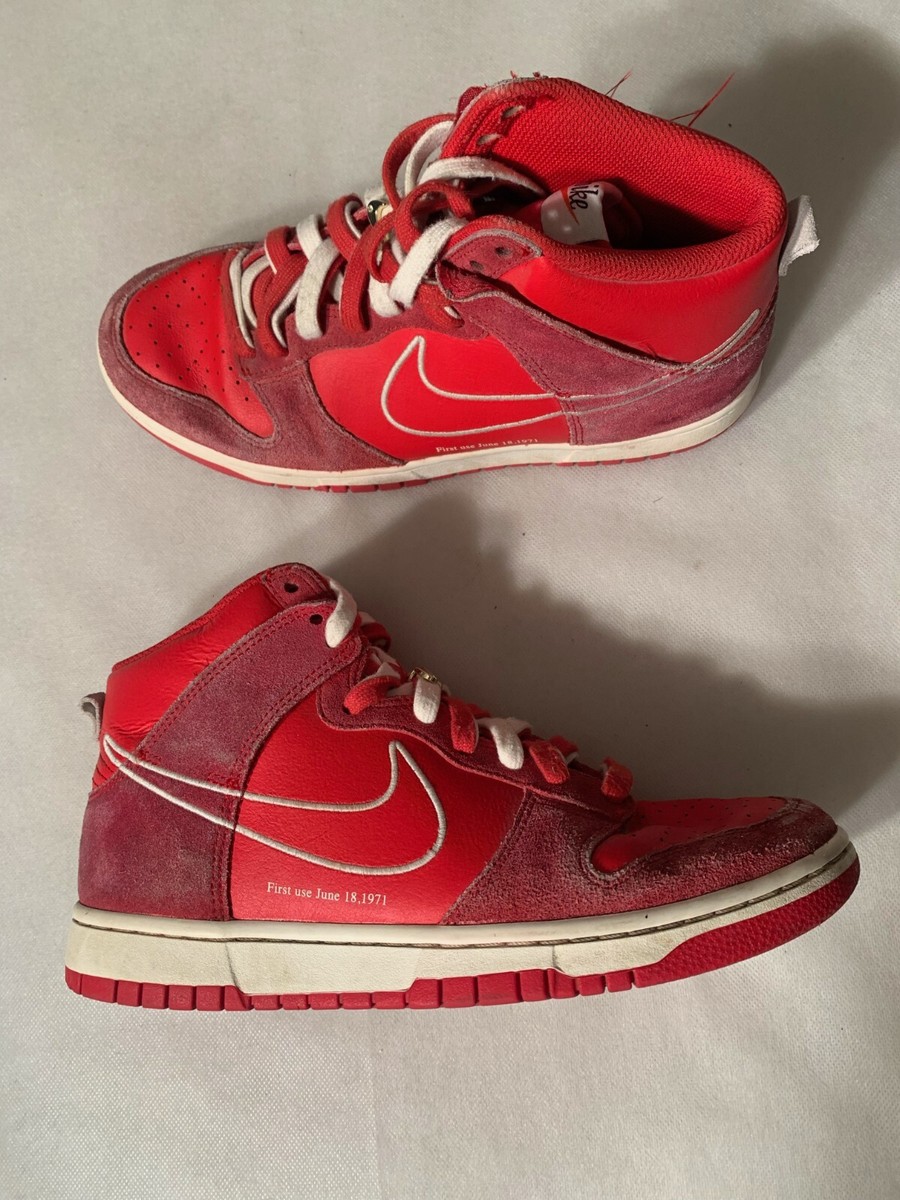 絵本・児童書 NIKE W DUNK HIGH SE Nike Dunk High SE First Use red SIze 9 | eBay