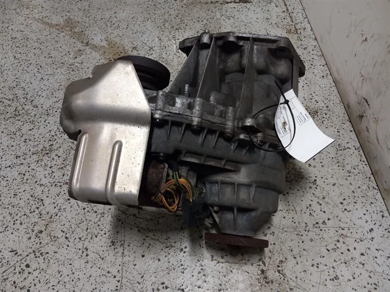 Ford Explorer 2002 montaje de caja de transferencia Foto 2 de 4