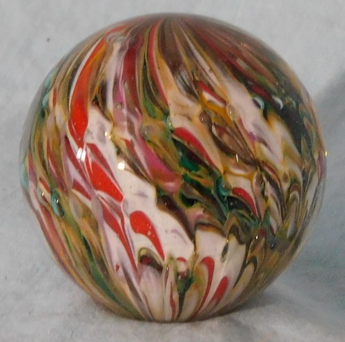 Mármol hecho a mano contemporáneo Andy Davis, 1 3/4" de diámetro, #9001U - Imagen 8 de 11