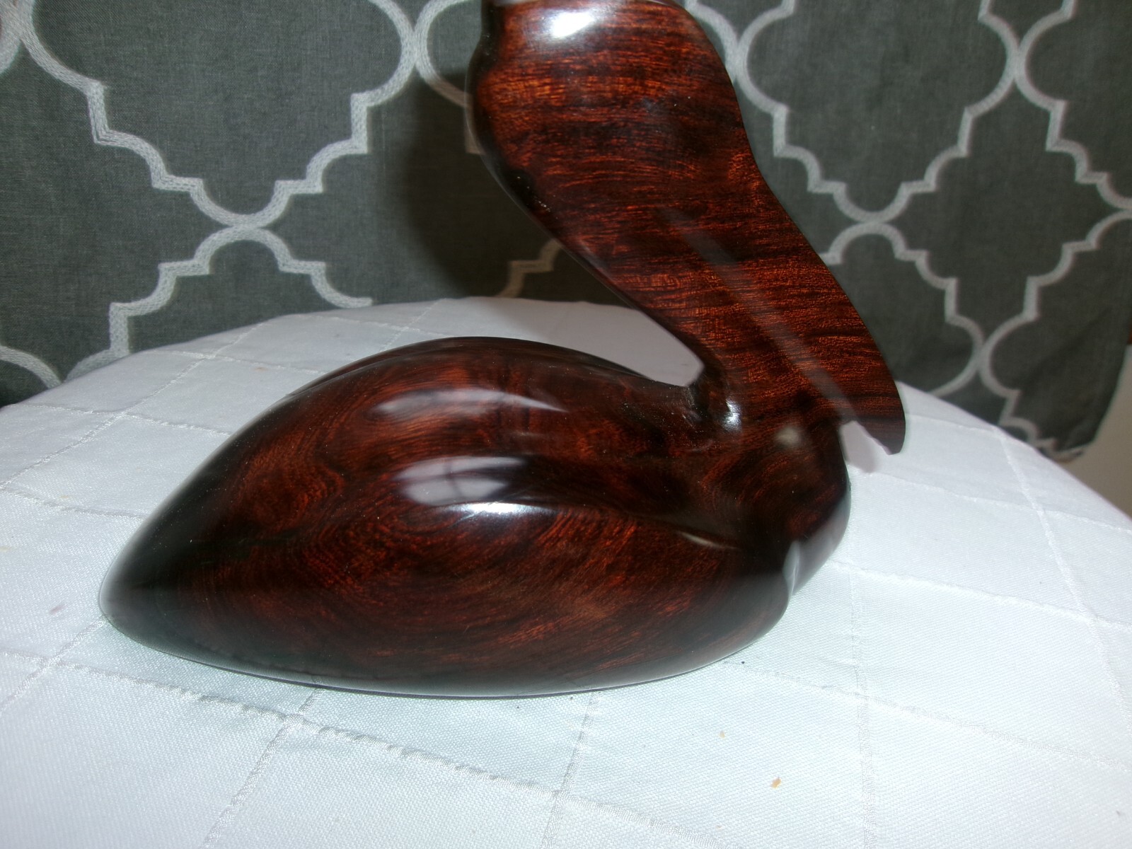 VINTAGE HAND CARVED IRONWOOD WOODEN PELICAN FIGURINE PAPER WEIGHT 5 1/2