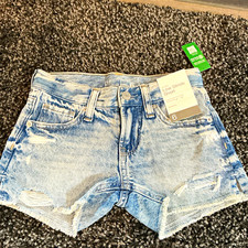 Gap Low Stride Short Girls Size 6 Light Wash Blue Denim Shorts Pockets