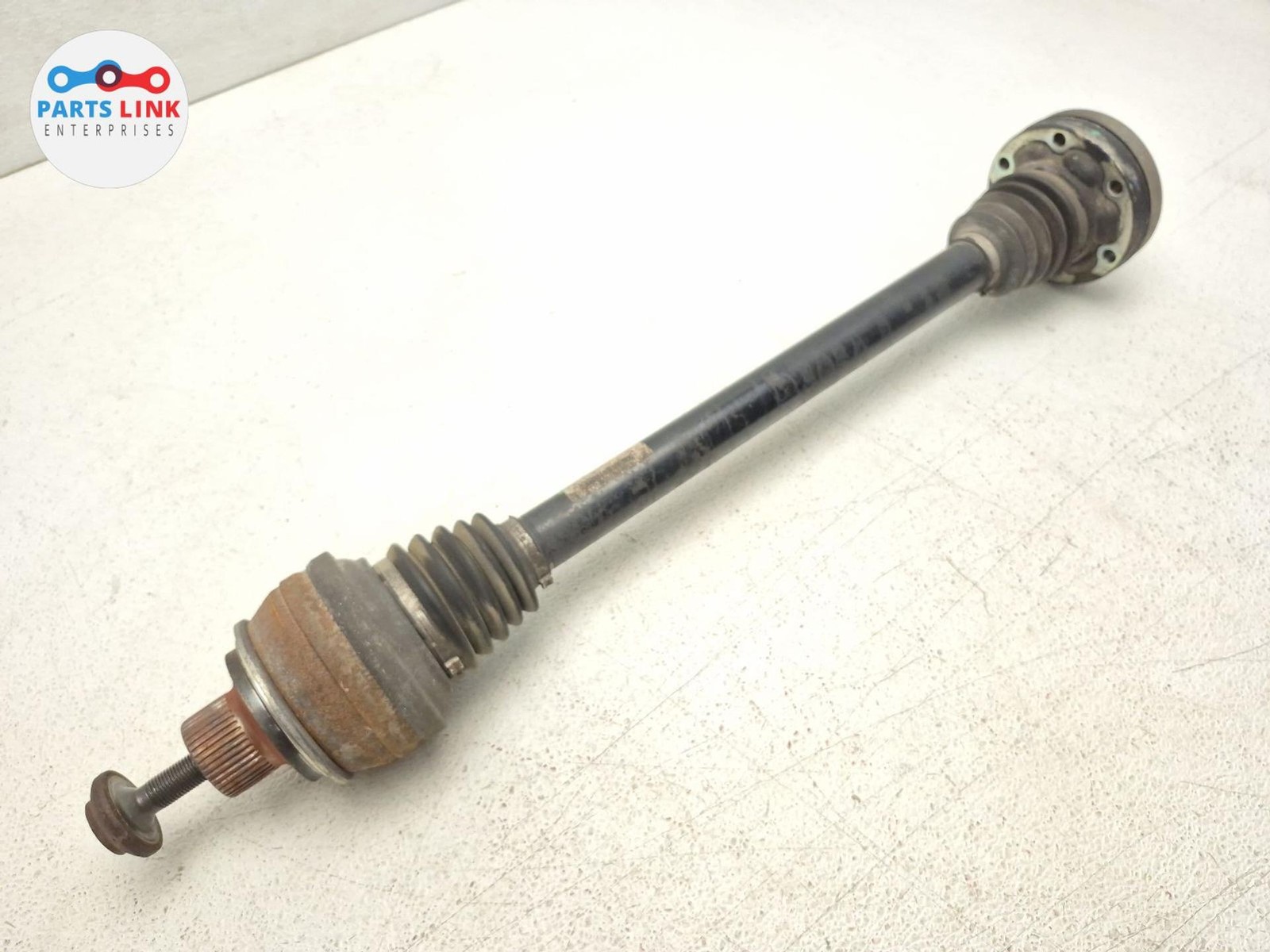 2016-20 BENTLEY BENTAYGA REAR LEFT AXLE SHAFT CV AXLESHAFT JOINT HALFSHAFT 636