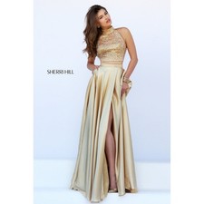 NWT Sherri Hill Gold Two Piece Halter High Slit Gown Dress Size 8 Prom Formal