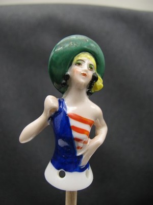 Teepuppe, Halfdoll, Porzellan  eine Strandschönheit