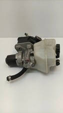 Maître-cylindre de frein Mercedes 230