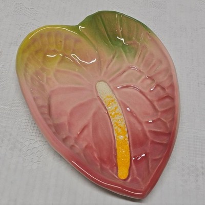 VTG TROPICAL CLAY STUDIO HAWAIIAN POTTERY ANTHURIUM FLOWER PLATE TRINKET DISH