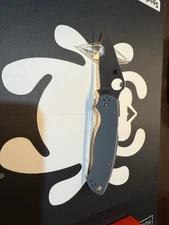 Spyderco Para military 2 Maxamet  C81GPDGY2 Folding Pocket Knife