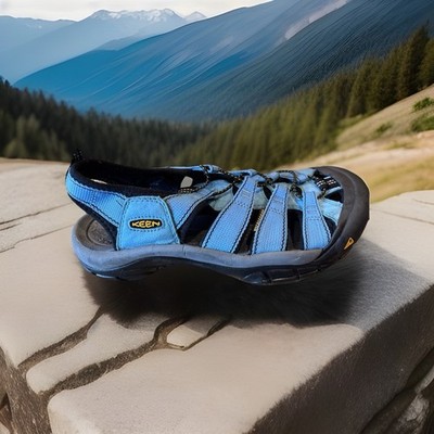KEEN Women's Clearwater CNX Waterproof Sandals, Light Blue, Size 9 US