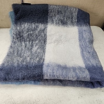 NEW Mantas Ezcaray Plaid Mohair Throw Blanket. Blue Tones 58'' x 79''