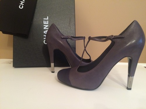 CHANEL Gray Leather Cap Toe Mary Jane TStrap Metal Heel Pumps Shoes Sz39.5 $1095 - Picture 6 of 19