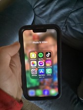 Apple iPhone 14 - 128 GB - Red (Cricket Wireless)