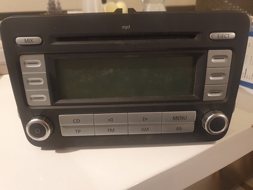 Volkswagen RCD 300 MP3 Autoradio - Schwarz (1K0035186AA)