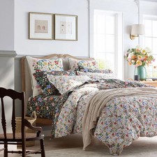Rifle Paper Co. Strawberry Fields Classic Cool Cotton Percale Duvet Cover