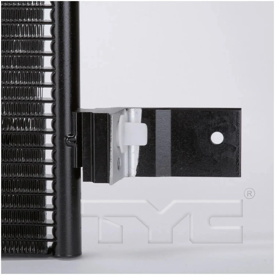 Condensador de aire acondicionado TYC 3937 para 11-16 Ford F-250 SD F-350 SD F-450 SD F-550 SD Foto 3 de 4